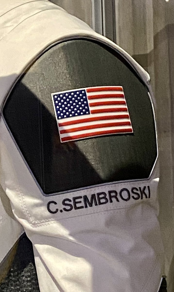 Chris “Hanks” Sembroski tweet media