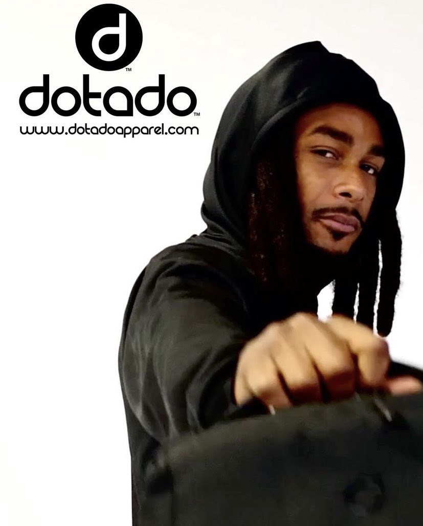 iamcarlveney's tweet photo. (DOTADO, DOAP, DROP) 

I’m pretty sure you have never heard of the word dotado (doh-ta-doh) and what it means. dotado is a Spanish term that means gifted, blessed, or to be endowed with. Gifted and being blessed with talents are the quintessential words that define the founder and creative mind behind dotado™ apparel, Sean James. His love for fashion, graphic design, art, literature, music, people, and living a positive lifestyle is what drives the dotado™ apparel brand
🕋:@rocstarstudio 
🪡: @dotadoapparel