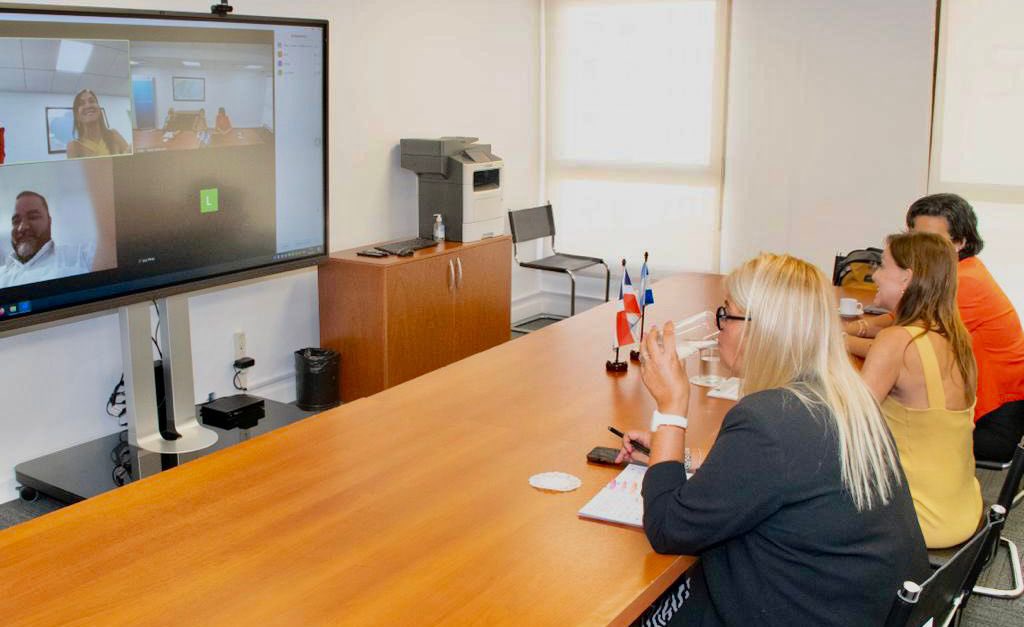 ✨Los acuerdos promovidos por la autoridad aeronáutica amplían la conectividad, atraen al país nuevas empresas y dan la bienvenida a más vuelos en más rutas. 💪🏻

#ConectivadAéreaInternacional
#ArgentinaMásConectada 
#NuevasAerolíneas
