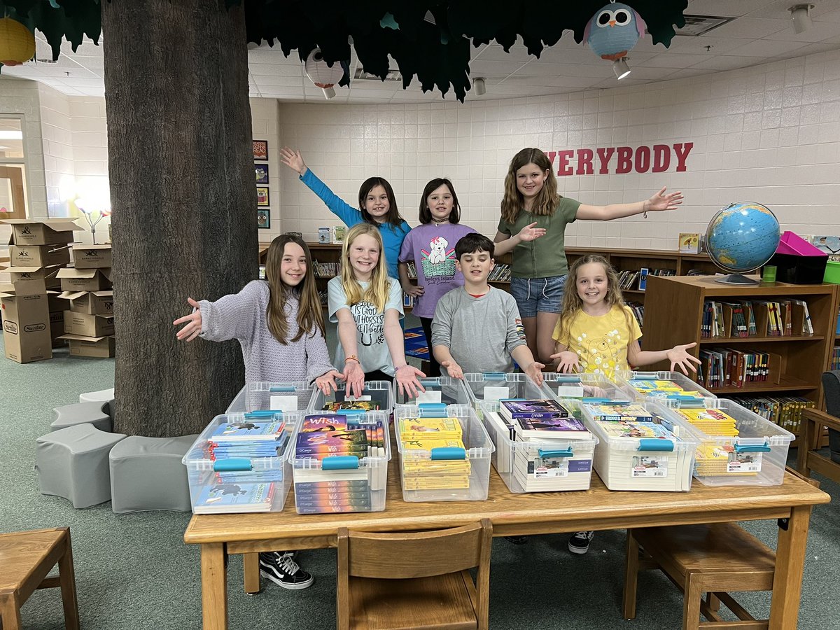 Dr.JohnnieSueHawley (@jsuehawley) on Twitter photo So excited for the book clubs we will be able to have now! Students helped me sort books and were so excited! Thanks <a href="/NF_RuralLIFE/">Niswonger Foundation Rural LIFE</a> <a href="/SouthSide_JCS/">South Side School</a> <a href="/jcityTNschools/">JohnsonCitySchools</a> 35 sets of books(25per set)! So excited for the book clubs we will be able to have now! Students helped me sort books and were so excited! Thanks <a href="/NF_RuralLIFE/">Niswonger Foundation Rural LIFE</a> <a href="/SouthSide_JCS/">South Side School</a> <a href="/jcityTNschools/">JohnsonCitySchools</a> 35 sets of books(25per set)!