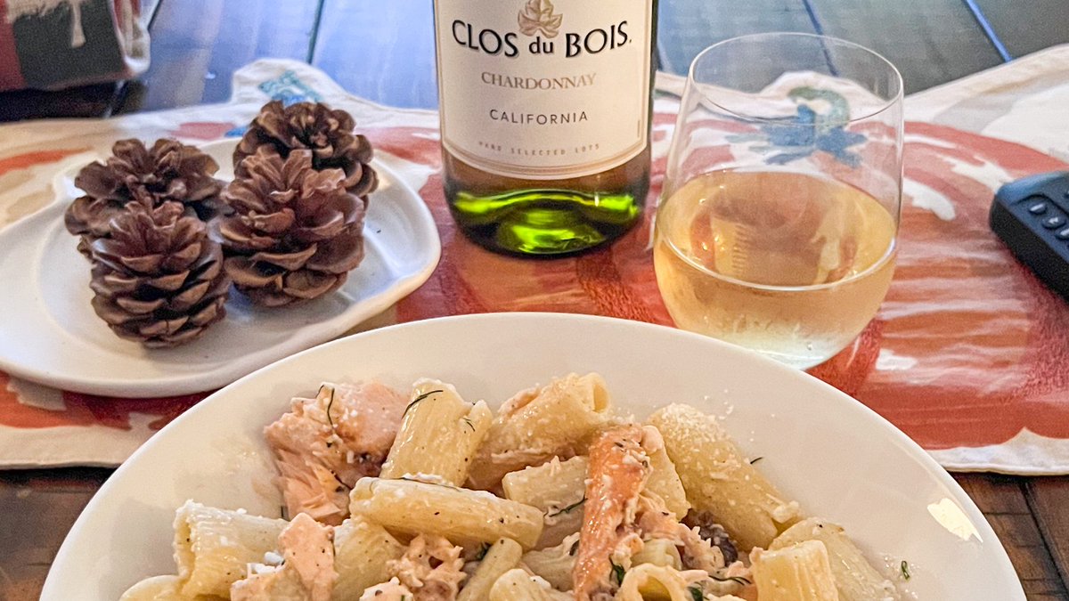 Tonight's Menu: Creamy Lemon Salmon Pasta with Dill and a chilled glass of Clos du Bois Chardonnay.

#UncorkedCorner