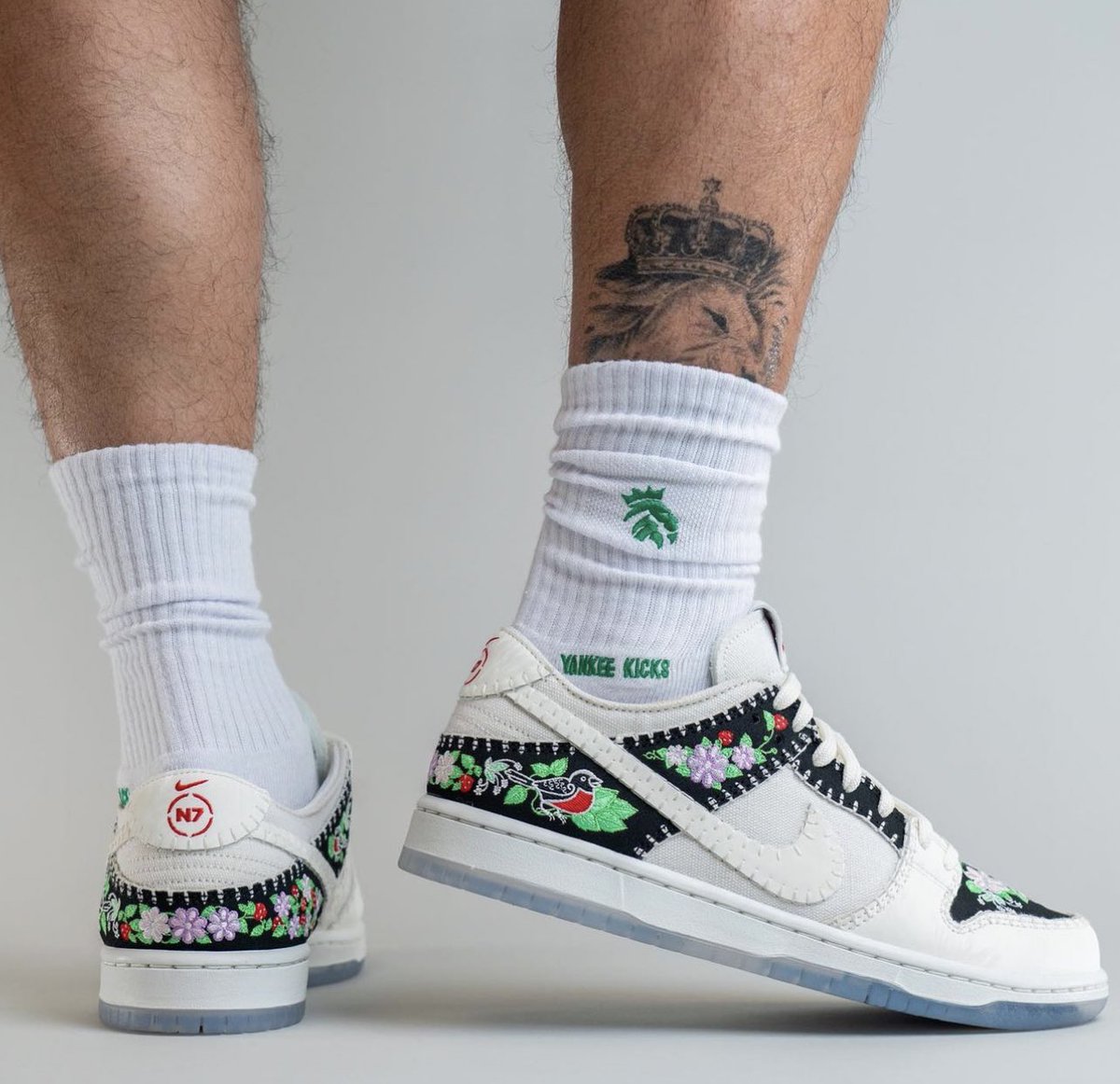 nicekicks's tweet photo. Rate the new N7 Nike SB Dunk Lows 🌿 https://t.co/UxjMS1UZlG