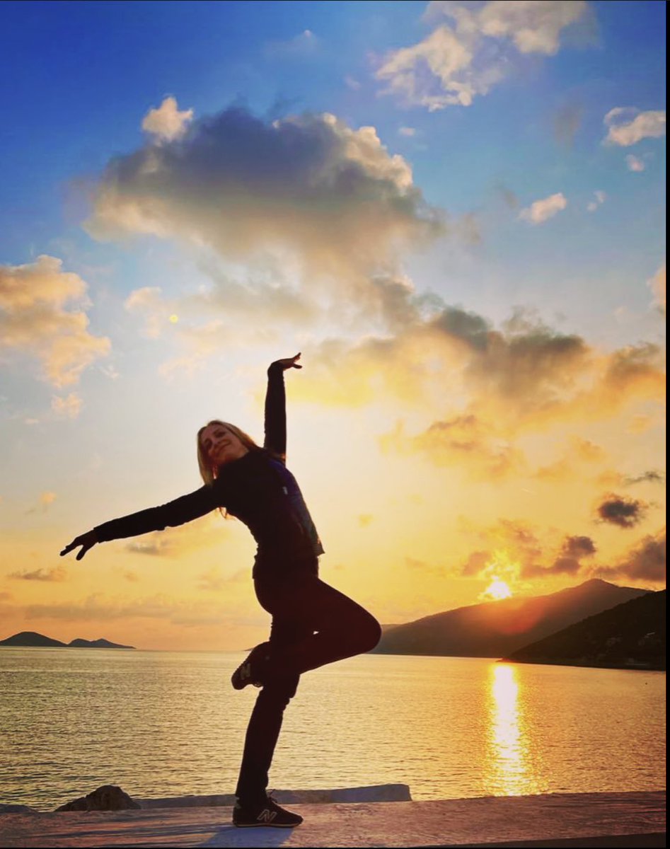 «Women Hold Up Half The Sky»
Happy International Women’s Day ✨ !
#IWD2023 #HappyInternationalWomensDay #entrepreneur #businessangel #balletdancer #fencer #equestrianrider #WomeninBusiness #womenleaders #WomenInSport #EmbraceEquity