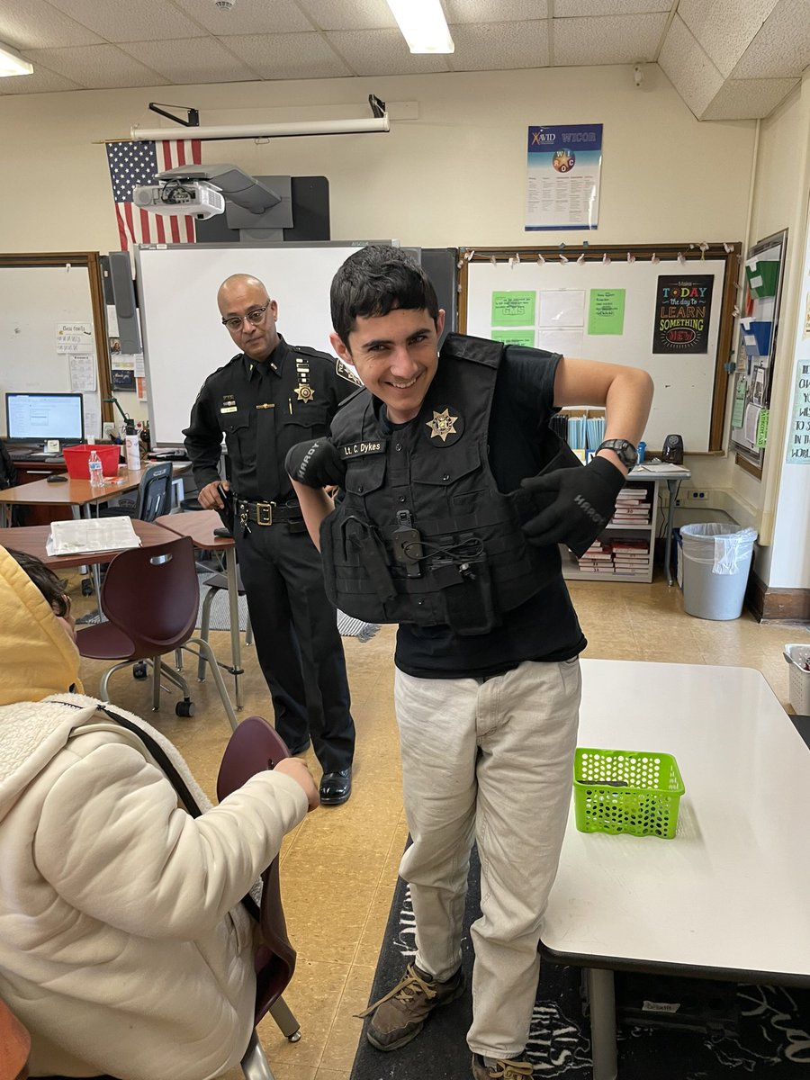 We had an amazing visit today at <a href="/GrantGatorsSCSD/">GrantSCSD</a> from <a href="/OnondagaSheriff/">Onondaga Co. Sheriff</a> Lieutenant Crayg Dykes. Our door for black history month featured him and all his accomplishments. His story was inspirational and we are thankful he could come talk to us today! <a href="/SyracuseSchools/">Syracuse City School</a> #BHM