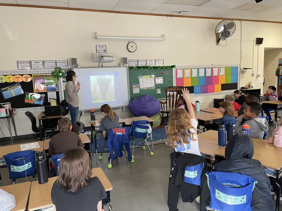 Today, we had a visitor from a wildlife conservation society who taught us all about bald eagles! We even got to see a skull and the size of their eggs and nests! 🦅