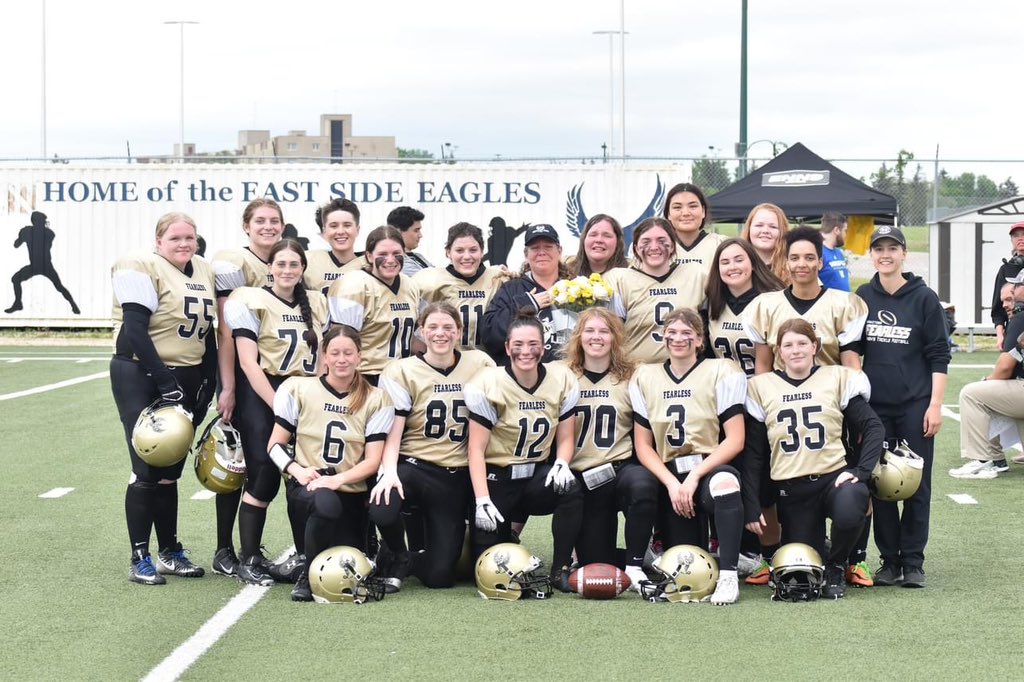 fbmanitoba's tweet image. Thank you to all of the amazing women in the Canadian Football Community who continue to break barriers and inspire us with their passion. 

#IWD2023