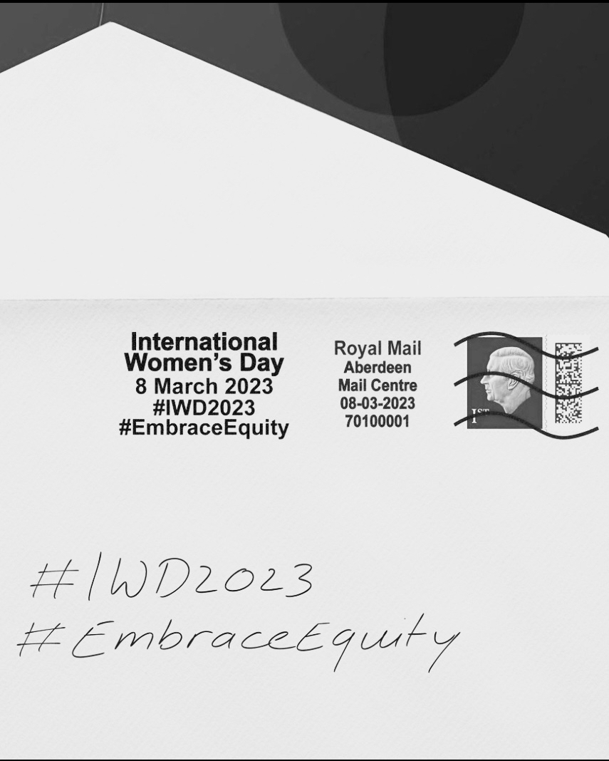 A letter to you.

About the power of one.

About the power of you.

One woman inspires another woman who goes on to inspire another woman, to do inspirational things.

This inspires more women who inspire other women, who they or may not even know (the online world is powerful) t