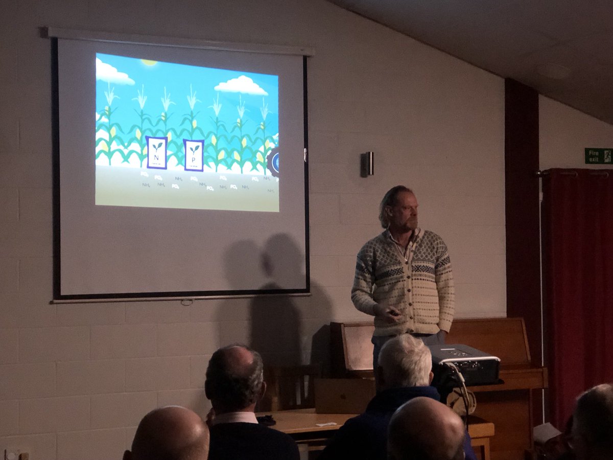 rtkfarmer5's tweet photo. A huge than you to ⁦@gilesedoldroyd⁩ for talking to The Clayland Farmers Club tonight. https://t.co/3VuqnFCblm