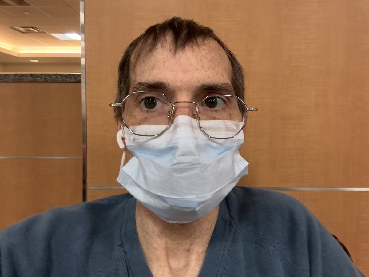 Dikodomy's tweet photo. Waiting to do my 1 year remission mark CT scan. Technically it’s in April. Meet my oncologist tomorrow.

#nonhodgkinslymphoma #diffusedlargebcelllymphoma  #cancersucks #fuckcancer #cancer https://t.co/LOjB8bwveU
