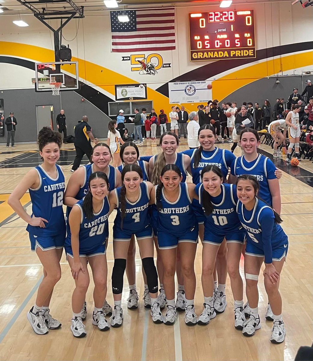 BbCaruthers's tweet photo. Our 2022-23 Blue Raiders set a new school record scoring 2,502 points in 35 games shattering the old school record by over 200 points. Avg 71.4ppg also a school record. @caruthers_ATH @PAGMETER @paulmeadors @gabecamarillo_ @FresnoBeeSports https://t.co/DdGAwWUaDd