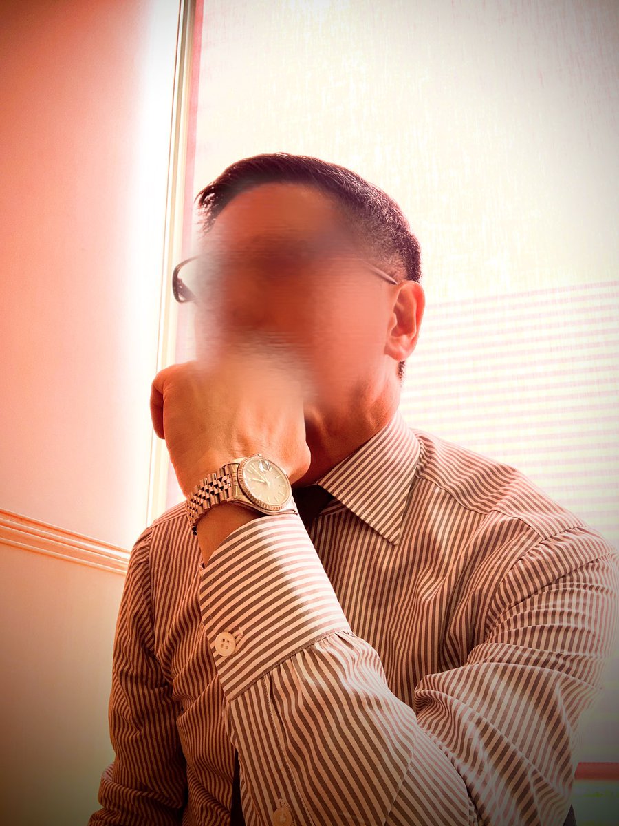 urakazz_k's tweet photo. 新橋でランチ休憩、リーマンがいっぱい！
いやー、初��って感じ。桜の蕾も一気に膨らむね。マスク暑いけど花粉怖いから外せないし…😷
これからどんどん薄着になるシミ•モッコリ対策忘れずに〜👍💦 https://t.co/uMWXSILFop
