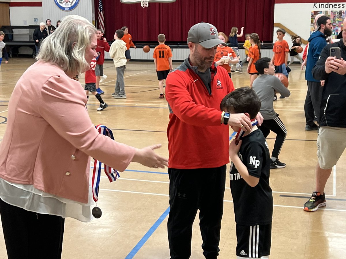 Eric Deabill tweet media