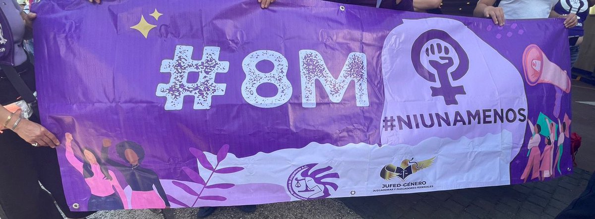 EMILIAMDLAP's tweet photo. Las juzgadoras marchamos no solo para sumarnos a la voz de todas, sino para escuchar lo que nos tienen que decir las mujeres que exigen justicia. Un privilegio caminar juntas @LMonicaLopezB @Julis1327  #8DeMarzo https://t.co/M2CZli7Ako