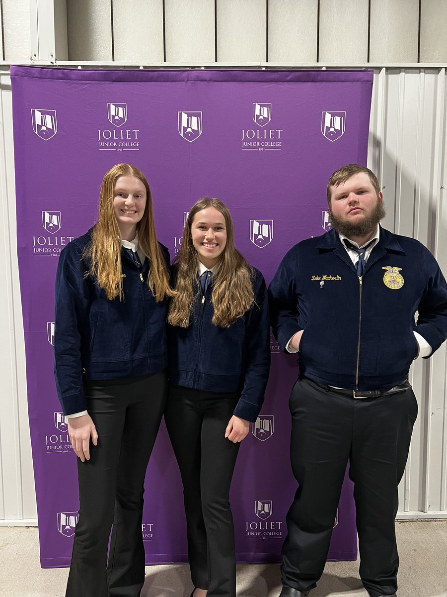 _ICAG_425's tweet photo. Congratulations to these 3 students for advancing to the District contest for their individual proficiency awards tonight! Zeke and Alexa will move onto the State Contest later this month! #ICFFA #BackThePack https://t.co/a4fmGdzZ6J