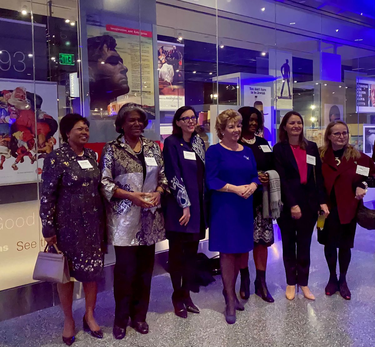 IrelandAmbUSA's tweet photo. Great way to round off International Women’s Day at the Smithsonian National Museum of African American History &amp; Culture @NMAAHC celebrating the American Women’s History Museum @SIAmericanWomen 

Highlight was meeting dear friend @LindaT_G again.

#IWD2023 https://t.co/ggzDQdSAYL