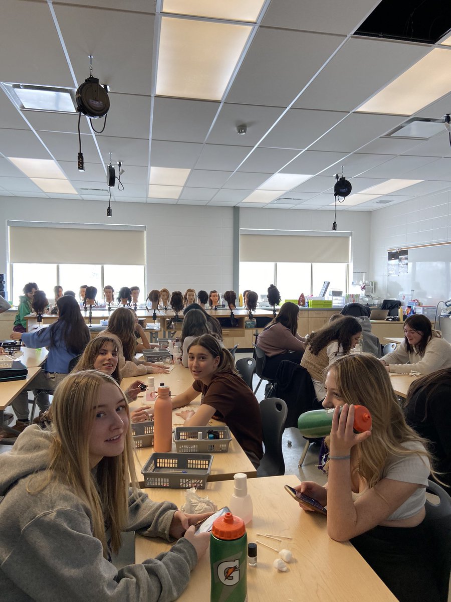 GMHSMustangs's tweet photo. Our Cosmetology 9 students were practicing their manicure skills today! #RVSLearning https://t.co/gomzh8Z1n9