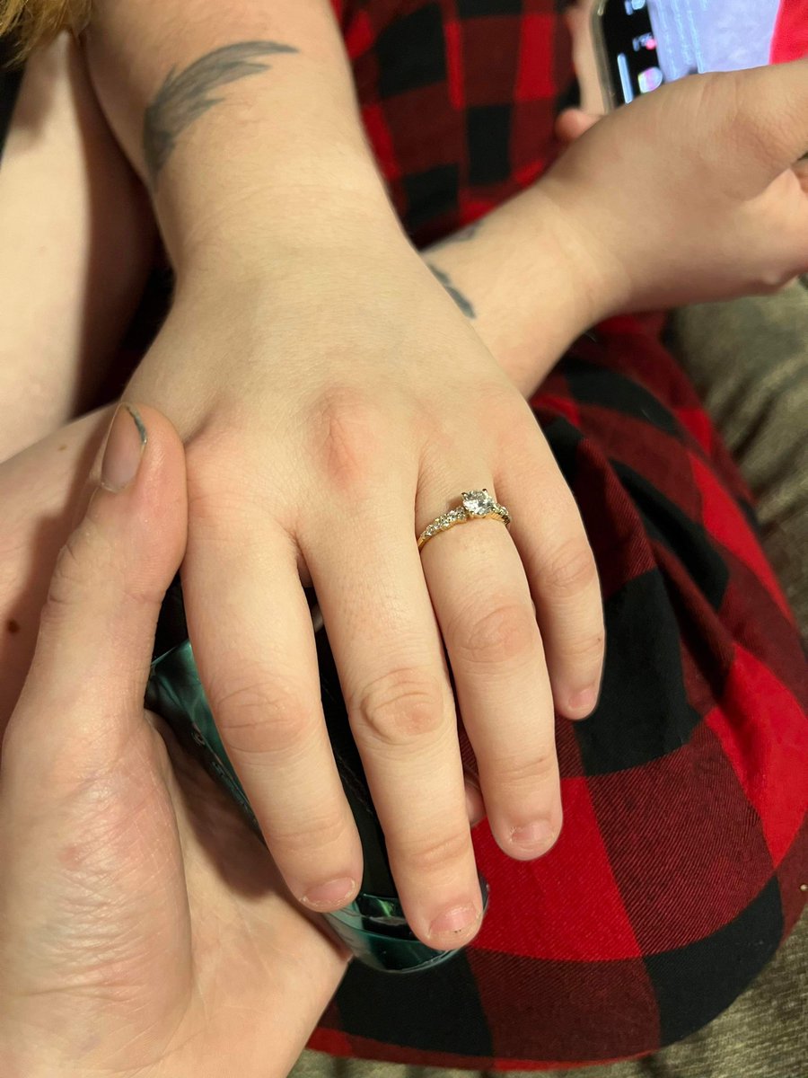 C0smicRadiation's tweet photo. I don’t have many followers here but I am over the moon about this. On the 21st of February the love of my life got on one knee and asked me to marry him.💍✨❤️ #engaged #justengaged #happy #marriage #gettingmarried #sohappy #excited https://t.co/mCE3ilEvh5