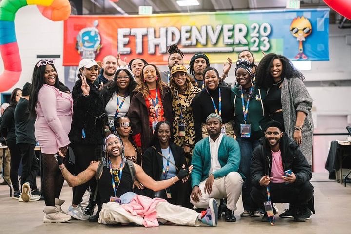 afrishan tweet media