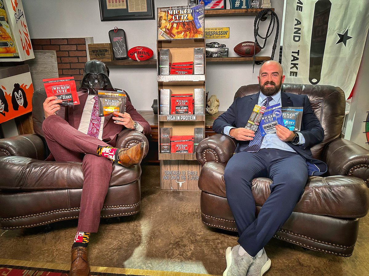 Tune in for our Halftime special presented by Wicked Cutz, The Carolina Killa Challenge 🌶️

The ESD Eagles travels west on Texas 114 to take on The Southlake Dragons.

🕰️ TONIGHT at 7:30 PM

#thsll #gameoftheweek #wickedcutzjerky #carolinakillachallenge