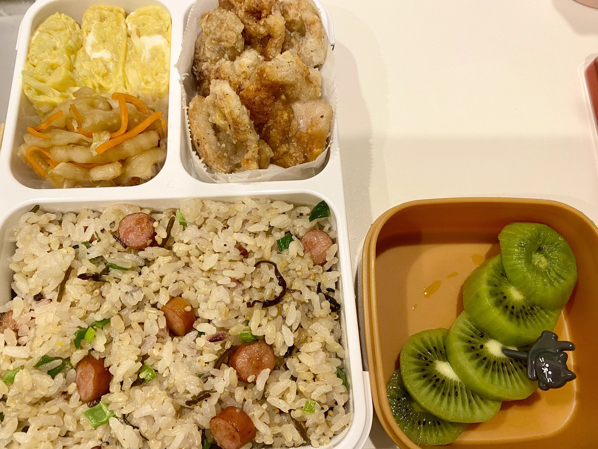 @syunkon0507 お弁当に入れました！
味見してらじゅわっと出汁の味がして美味しかったです！ 