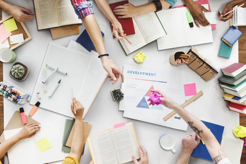 beawiki's tweet photo. Este curso gratis de Google con Fundae te podrá ayudar a encontrar un nuevo trabajo en el sector tecnológico https://t.co/xg6F3VLKrM https://t.co/CUjmLxGMle