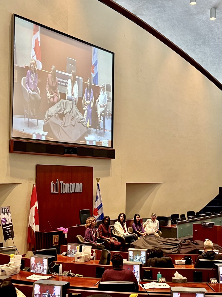This morning I celebrated and reflected on #IWD2023 at <a href="/cityoftoronto/">City of Toronto 🇨🇦</a> #EmbraceEquity event 💜 Thank you TO Network of Women for bringing this together.