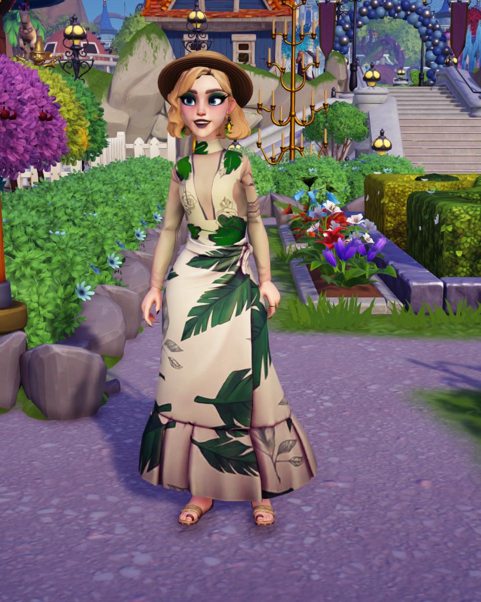 Celjii's tweet photo. Made the new skirt into a dress (Creations)
#DisneyDreamlightValley #DDLV #DDLVCommunity 
@DisneyDLV #TouchOfMagic #PremiumShop https://t.co/PQlIimCraA