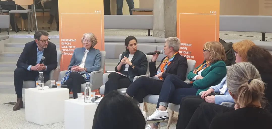Femmes_Dem's tweet photo. #8Mars2023 : la Journée Internationale des #DroitsdesFemmes s'achève avec deux belles conférences, l'une au siège de #Renaissance et l'autre au siège du @MoDem.
N'oublions pas que la lutte pour l'égalité se poursuit au quotidien ♀️.
#AvecSimoneVeil #Ensemble #AvecElles https://t.co/Z24jOIhvgN