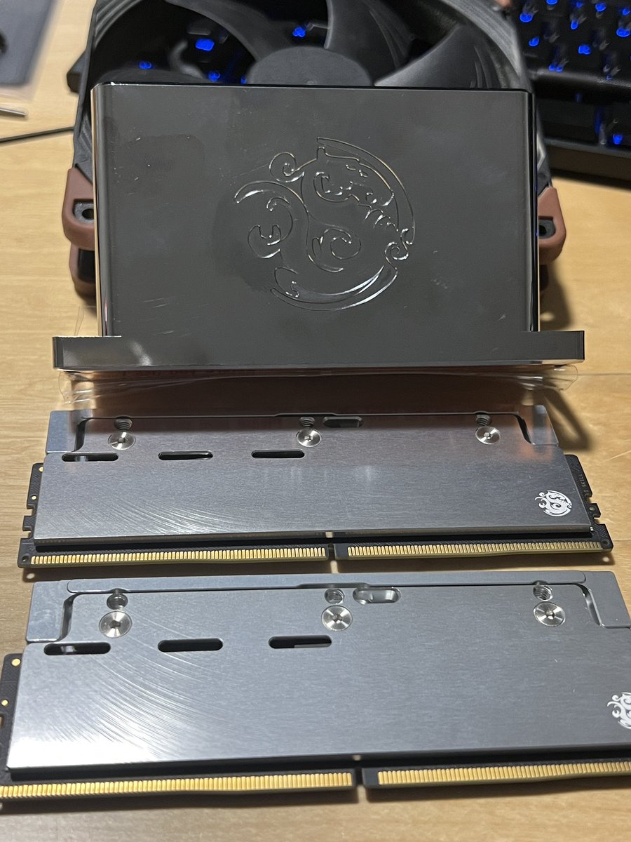 Seranidy's tweet photo. It’s time….

@gskillgaming OC World Cup 2023

@ASUS_ROGNA Maximus Z790 Apex
G.Skill 7800 DDR5 A-Die
Intel SP112 13900KS &amp; SP100 13600KF
@BitspowerHQ DDR5 LN2 Pot
K|NGP|N Cooling T-Rex REV.4 + KPX https://t.co/eS3NYsqpBY