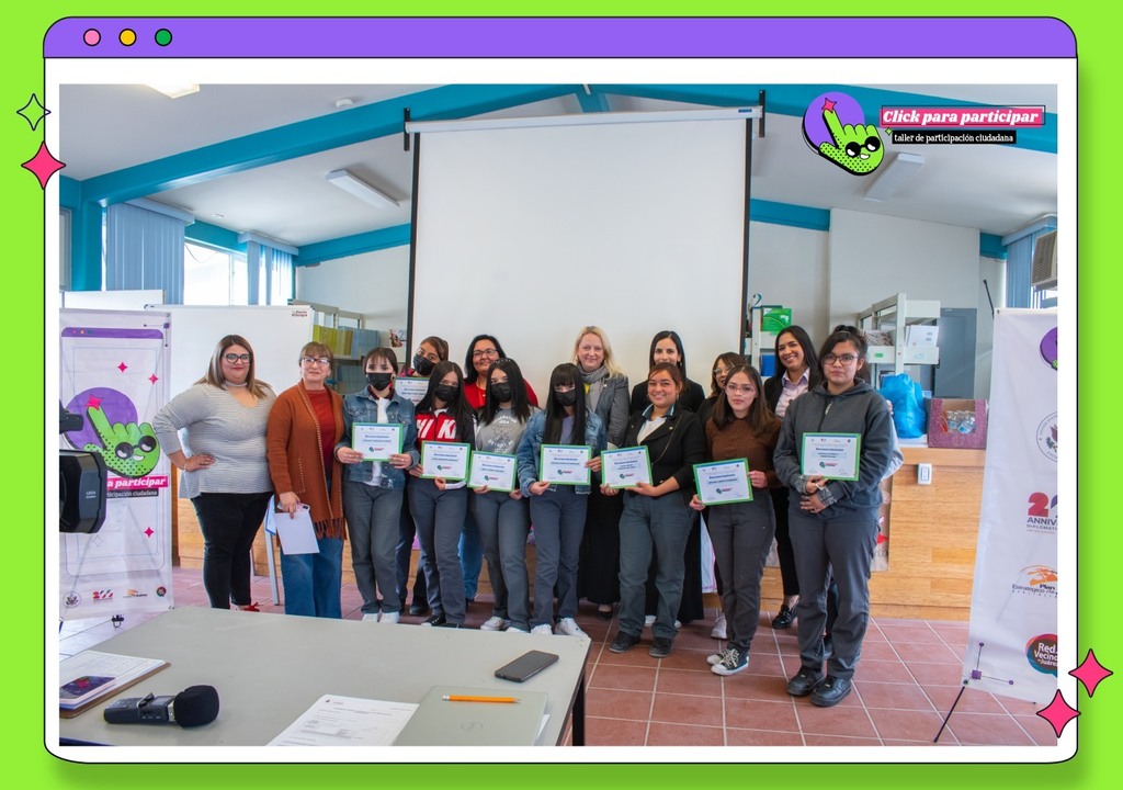 Tras 4 sesiones, se dio cierre al taller de comunicación comunitaria #ClickParaParticipar impartido por la Red de Vecinos de Juárez, un taller que dota de herramientas para mejorar la comunicación comunitaria a adolescentes y jóvenes entre 13 y 19 años. … instagr.am/p/Cpi883QtTKq/