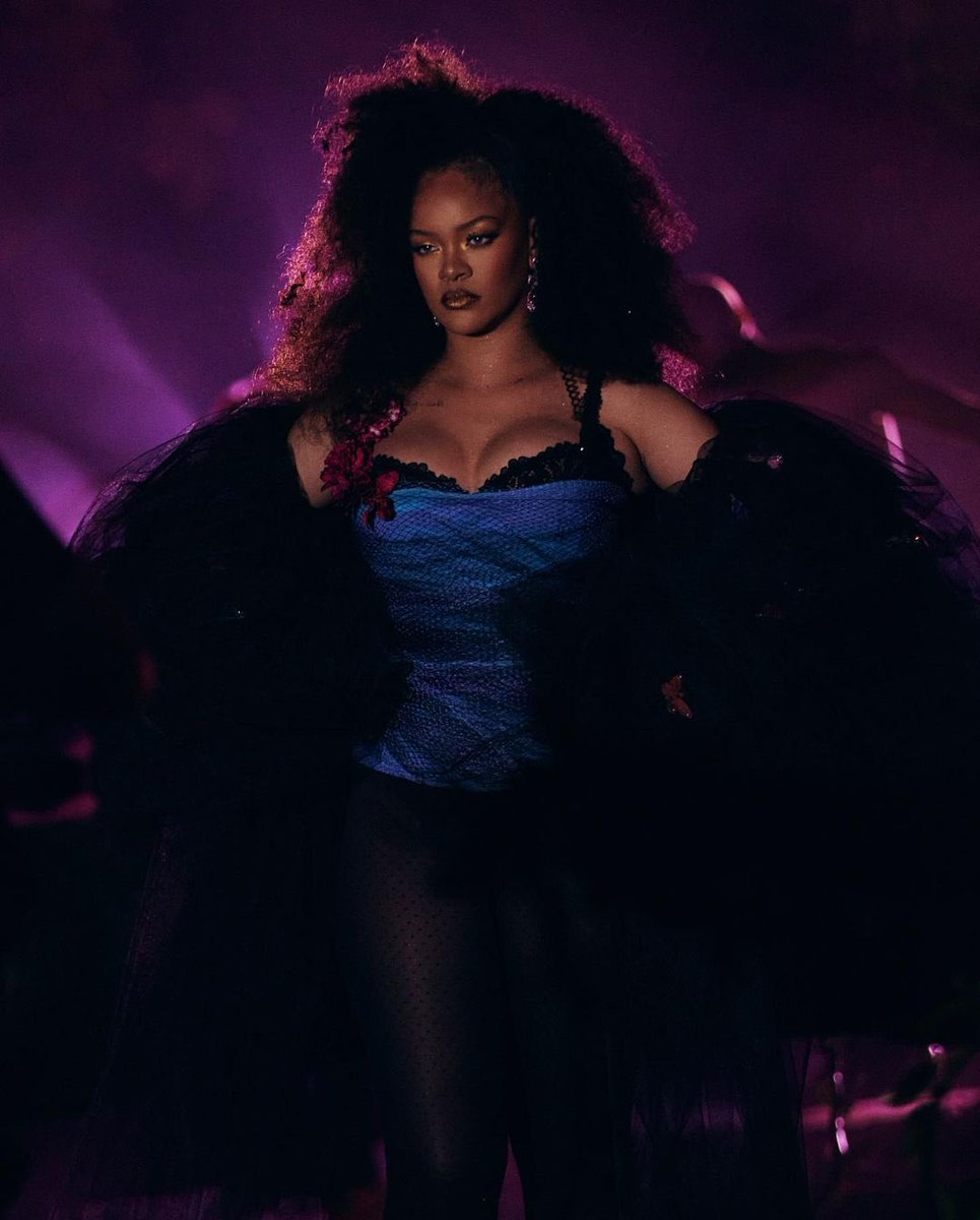 Savage X Fenty by Rihanna tweet media