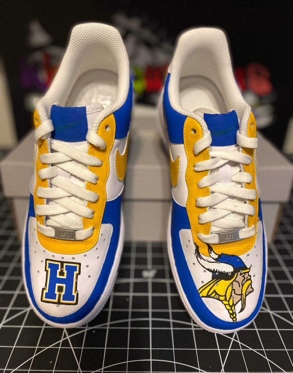 Mrs. Katie Wayne tweet media