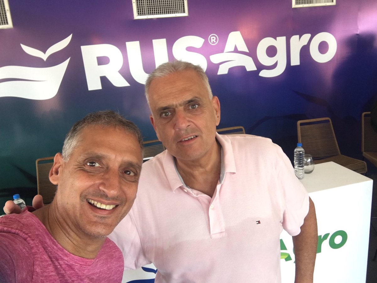 ruizeduardom's tweet photo. Hoy en @Expoagrocom con @waltersafarian visitamos amigos y asistimos a eventos.
Shell presentó la Copa Shell para TC Pickup 2023 @actcargentina
RUS presentó la carrera de TC en Concepción del Uruguay para el mes de abril @RusMedTeam
Los amigos de Lubrifilm siempre presentes!!! https://t.co/rTMo59dDCy