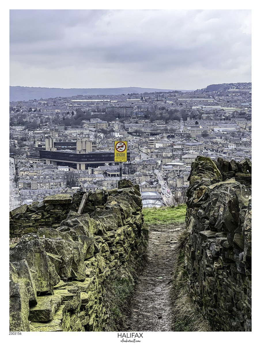 Yesterday I decided to see if I could still make it up to the top of Beacon Hill. I managed it, and this is one of the photos I took. Tried to think of a clever title for it, but eventually settled on just Halifax. There's no "just" about it - it's Halifax in all its glory.