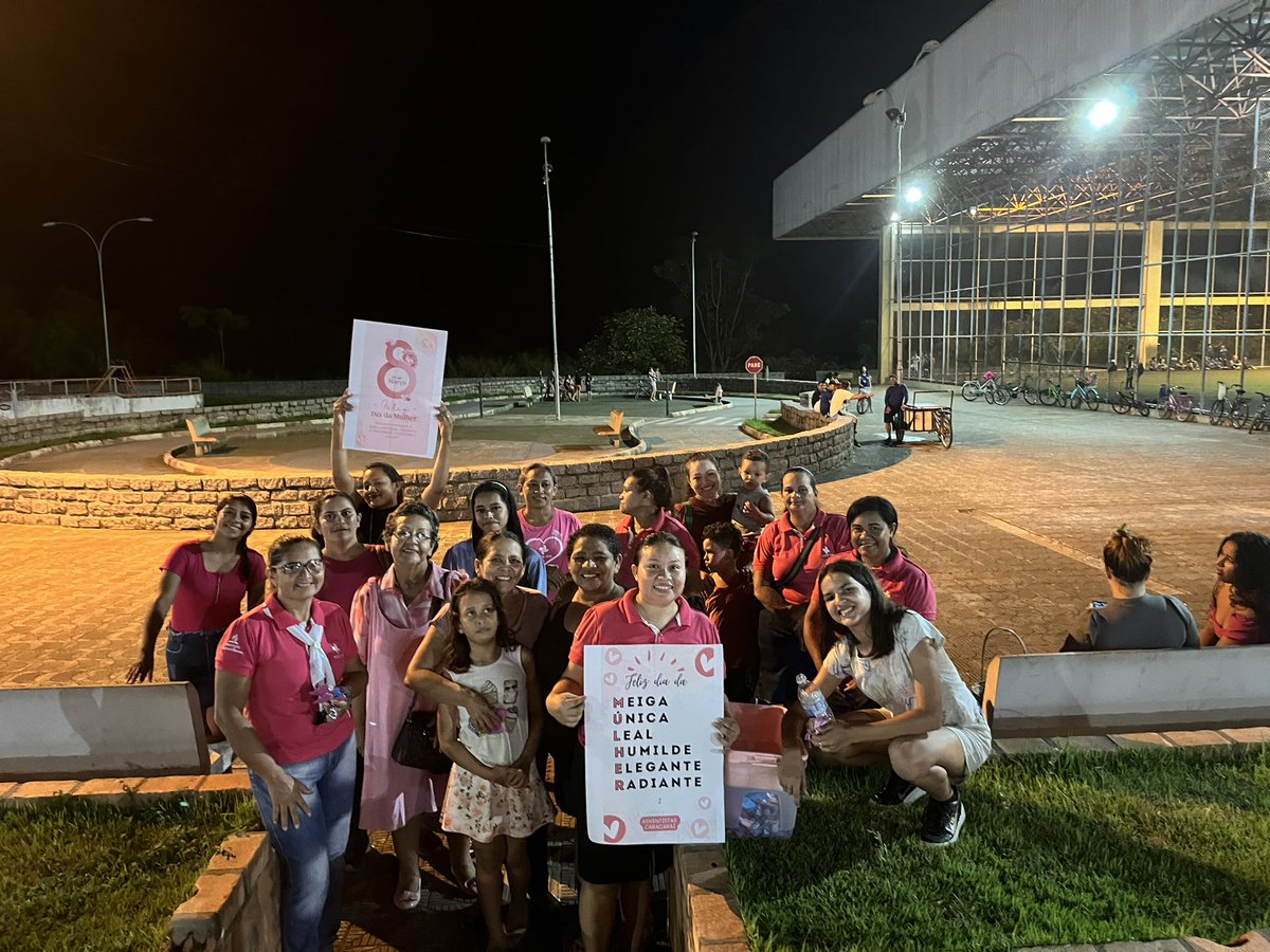 madsonsants's tweet photo. Hoje tivemos Impacto Mulher mais na orla de Caracaraí, aonde as mulheres entregaram uma pequena lembrança juntamente com um panfleto do ministério da Mulher em comemoração ao dia internacional da Mulher.
#DiaInternacionalDaMulher 
@jeanetepinto @CristianeCaxeta https://t.co/EXgbRqAS8W
