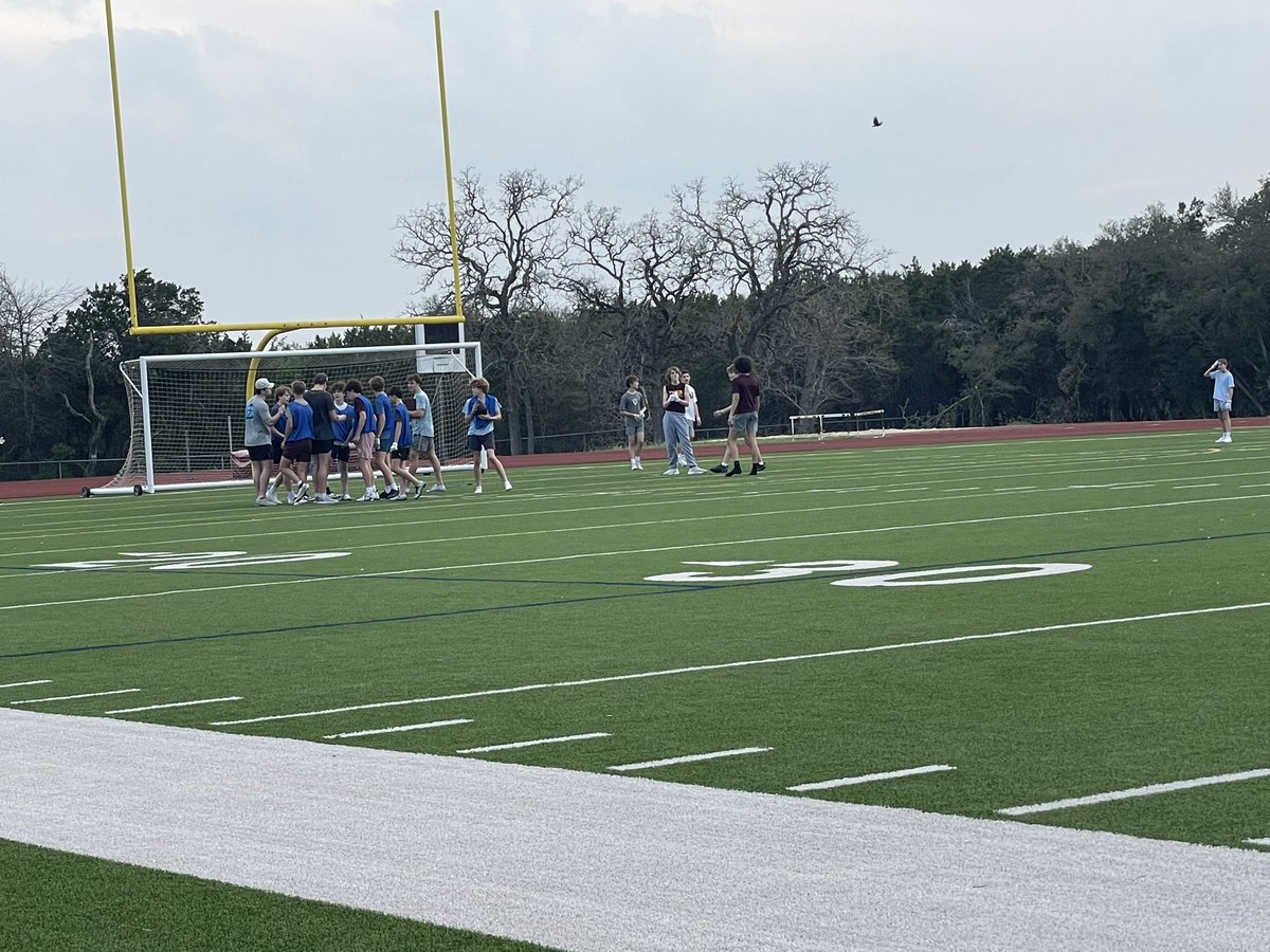 Coach Mendez tweet media