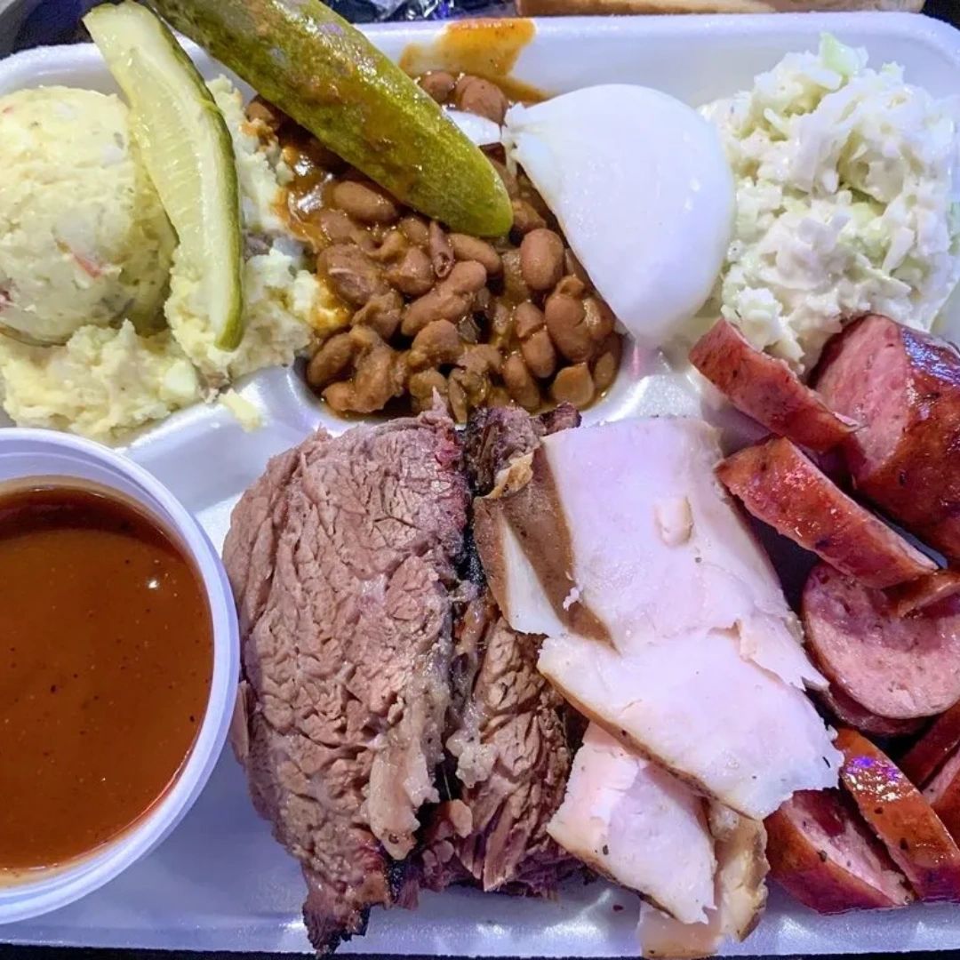 RailheadBBQ's tweet photo. From our potato salad to our slaw, you can't go wrong with any side you order here at #Railhead. Which is your go-to? https://t.co/02vfsEpNc6