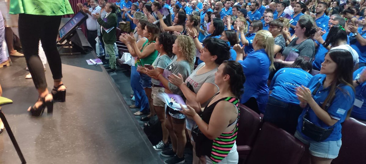 Hoy en nuestro querido sindicato nos sentimos mucho más representadas y cuidadas!!! Gracias Cros. <a href="/Cavalieri_SEC/">Armando Cavalieri</a> <a href="/GustavoINCSA/">Gustavo D Bustamante</a> <a href="/sabriparedessec/">Sabrina Paredes</a>   poner a nuestro género en lo más alto!!! 💪🏼 8M 
Día de las mujeres trabajadoras!!! <a href="/CarlosPerezSEC/">Carlos Pérez</a>