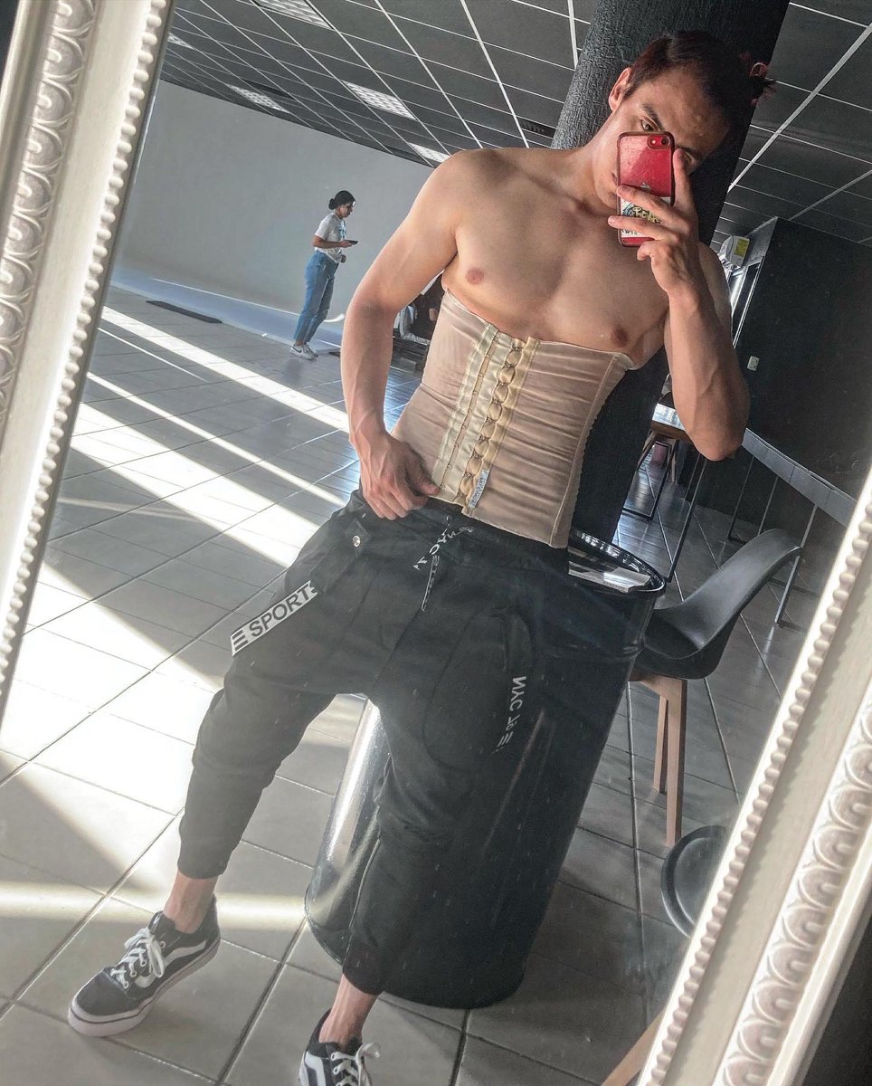 Alexjandro0210's tweet photo. Tocó grabar para Fajas Piel Canela ya las usaron..? Súper cómodas, fácil de poner, prácticas y ligeras… Pidan la suya..!! Todo en New Face by Ericka Gomez 
#model #modelshoot #fajas #pielcanela #newface #newfacemodel #modellife #shoot #photoshoot #modelfit #modelfitness https://t.co/RIZqWDhII4