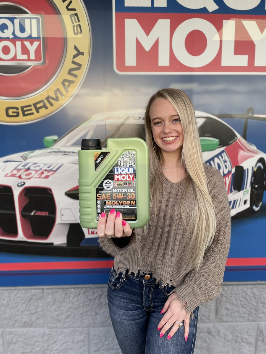 Raceylaci's tweet photo. Happy National Women’s Day! I’m proud to say I’m one of the very few women to compete competitively in this male dominated sport!! I’m so blessed to have the opportunity I do! Let’s get this season started with LIQUI MOLY!  #girlpower #66in23 #raceylaci https://t.co/9EMB1R0vqj