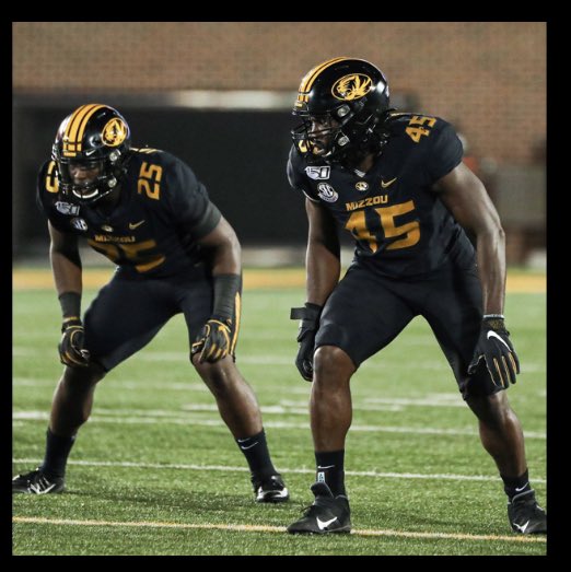 I am humbled and blessed to announce I have received an offer from the University of Missouri! @MVJaguar @MVJagRecruiting @CoachErikLink @coach_peoples