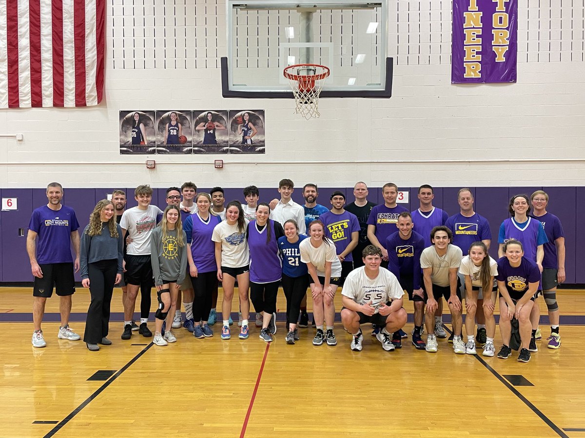 GoEHSMounts's tweet photo. Minithon faculty vs student basketball game. First win for the faculty in a long time (94-91) thanks in part the halftime free throw fundraiser. https://t.co/EOZiL27BHO