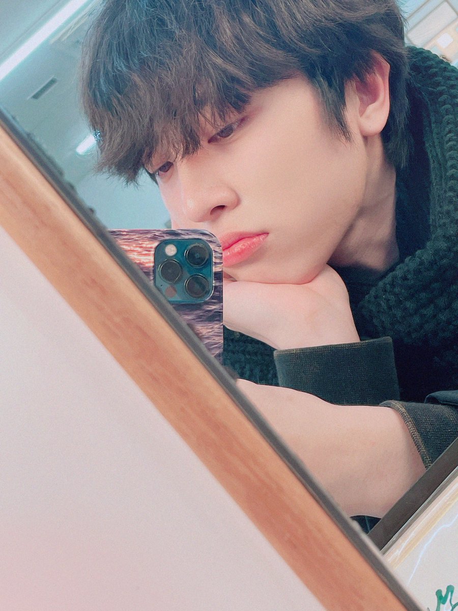 정환 tweet media