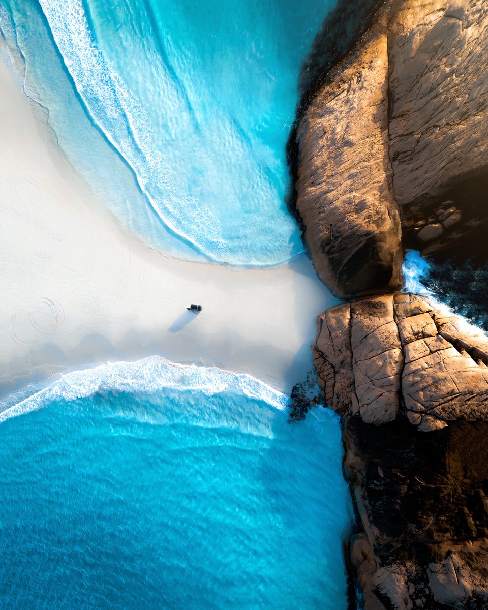 Gm from a place I get to call home 🤍 

1 more sleep until I jump on a plane and head out to the Maldives! So excited for this next adventure and be out creating again in one of my all time dream locations 🥹🌴