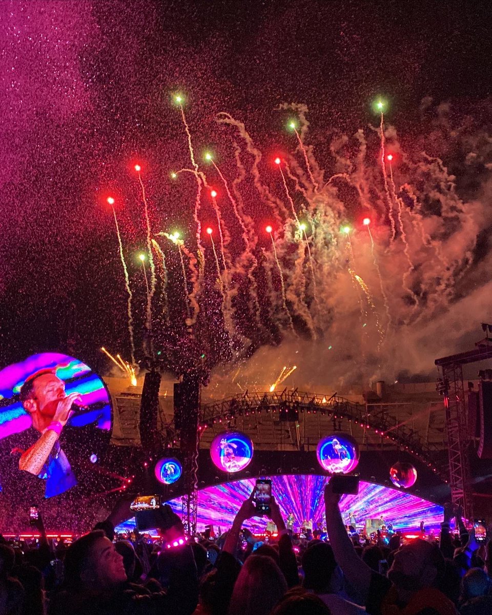 CuquejoJose's tweet photo. No te lo puedo contar, tenes que vivirlo #musicofthespheres
@coldplay https://t.co/WX4fg4HovC