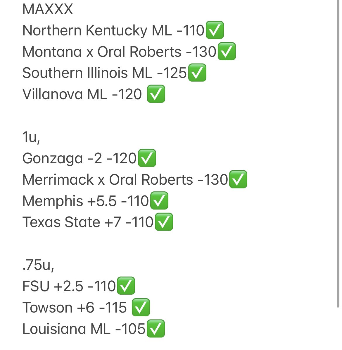 CashCing's tweet image. CBB FREE PLAYYY?? 

Collab with @hammeringhankk ???

NCC ML✅
Arizona St +5.5✅
DRAKE ML✅
NKU ML✅

4-0 COLLAB RUN
7-0 FREE PLAY RUN
10-0 VIP RUN

Run it up and we’ll drop it🫡
dubclub.win/r/p/pri-4npbu/…