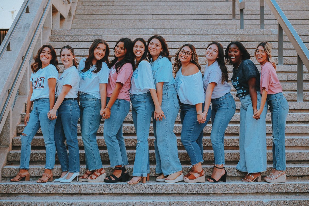 Happy International Women’s Day from AOII Upsilon Lambda 💞