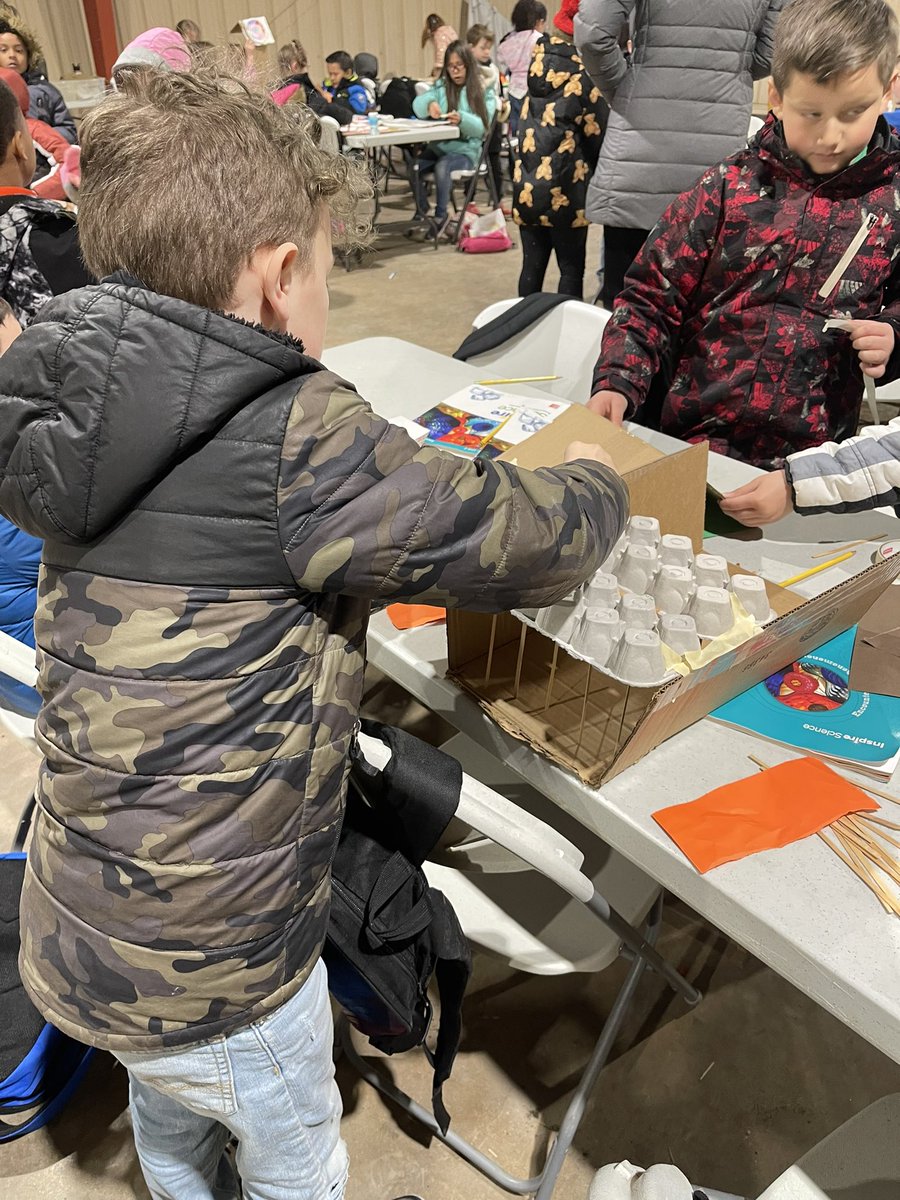 Mrs. Roth's Class tweet media