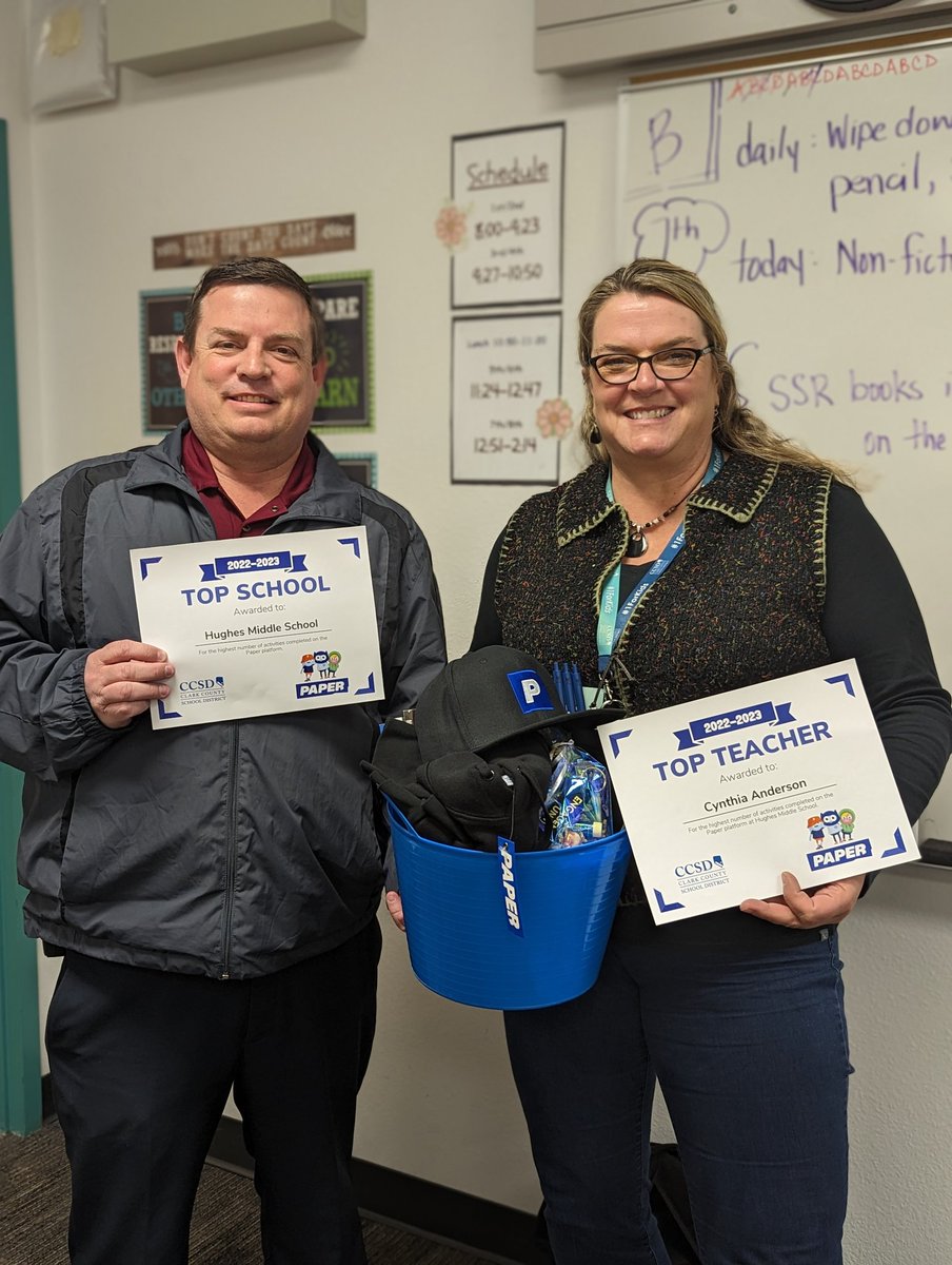 CCSDEngage's tweet image. Hughes MS was named the Top Middle School in @ClarkCountySch by @paperlearning as they&apos;ve completed the most learning activities. 👏
.
Ms. Anderson, Top Teacher at Hughes, has her students submit their essays to Paper for immediate feedback before turning on their final draft.