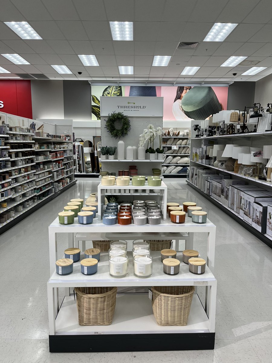 espetgt's tweet photo. Refreshing our Home ISM and Decor tables 😁✌🏻 #Target #TargetHome #T3356 #OpalHouse #Threshold https://t.co/PxSXj6zLI4